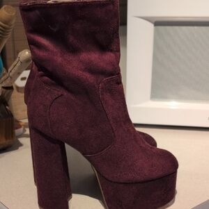 Y2K Liliana Deep Purple Heeled Boots